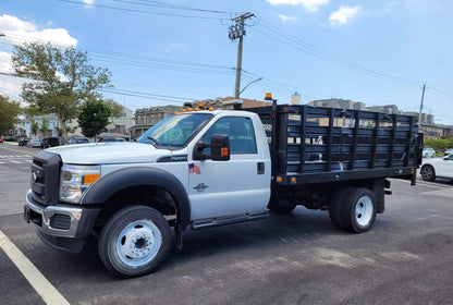 2013 Ford F550 Utility Bed Truck with Lift Gate