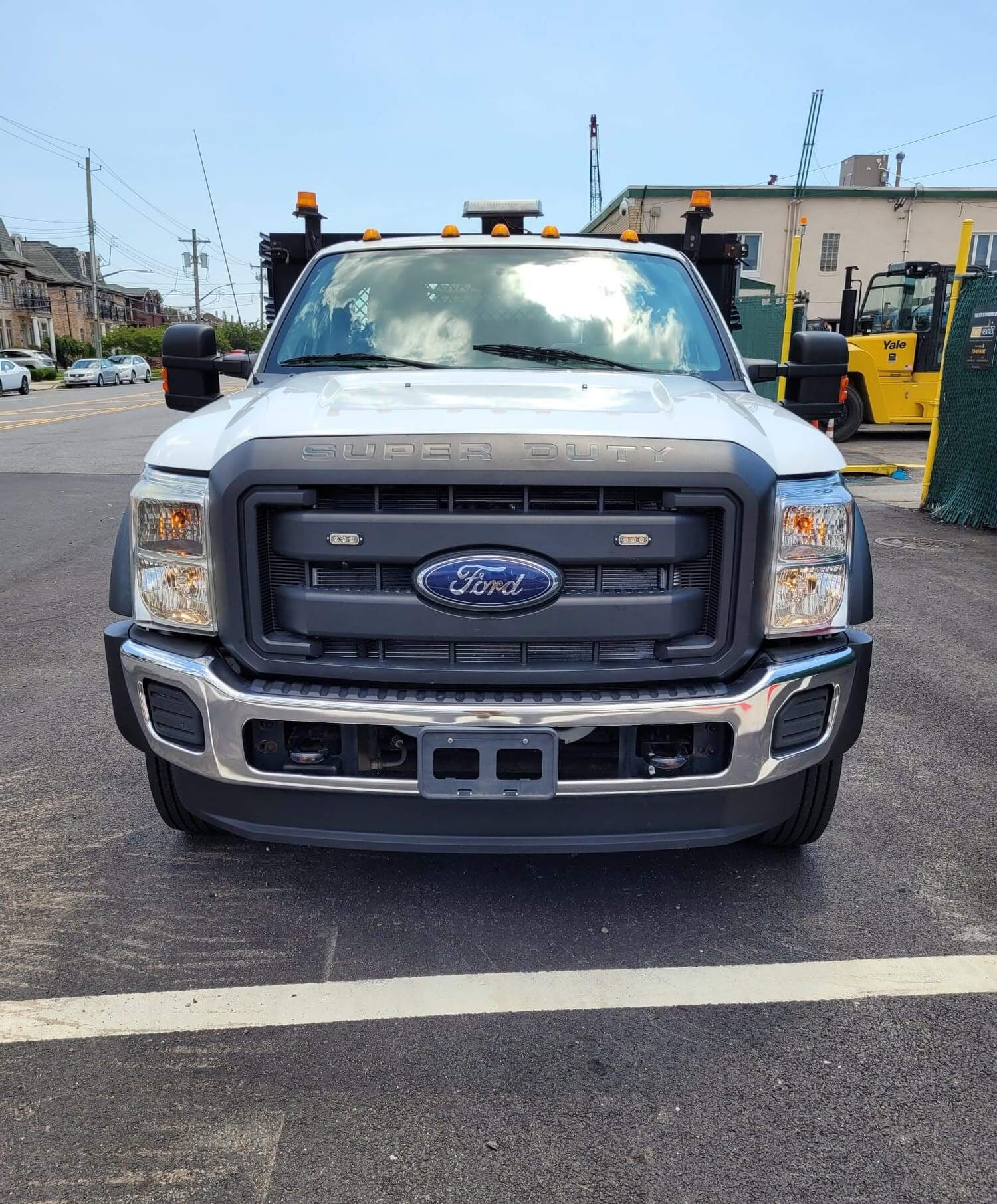 2013 Ford F550 Utility Bed Truck with Lift Gate