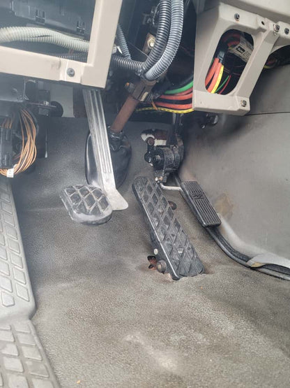 2002 Sterling A9500 Semi-Truck Tractor