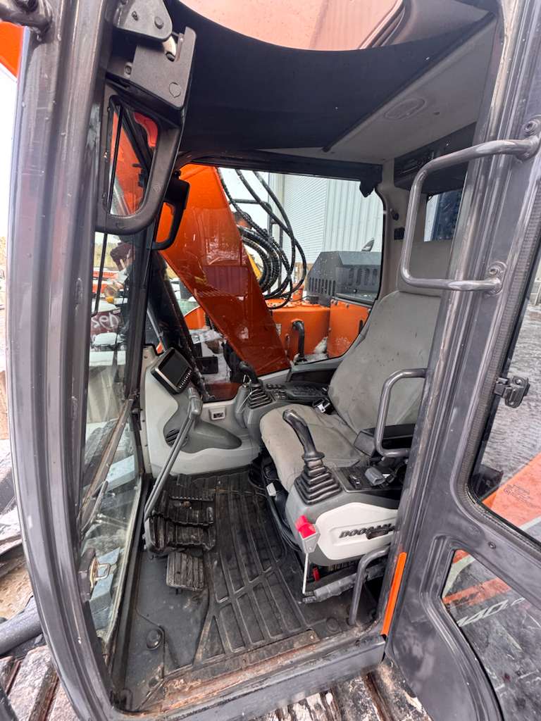 2021 Doosan DX140LCR-5 Excavator