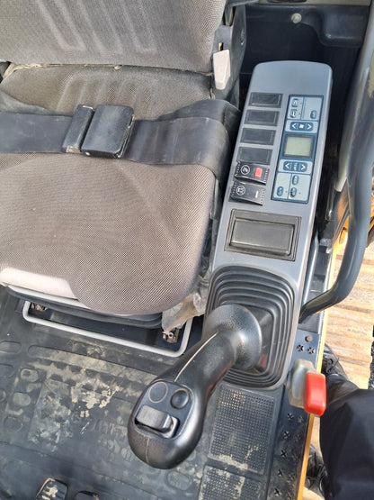 2018 LiuGong 925E Excavator