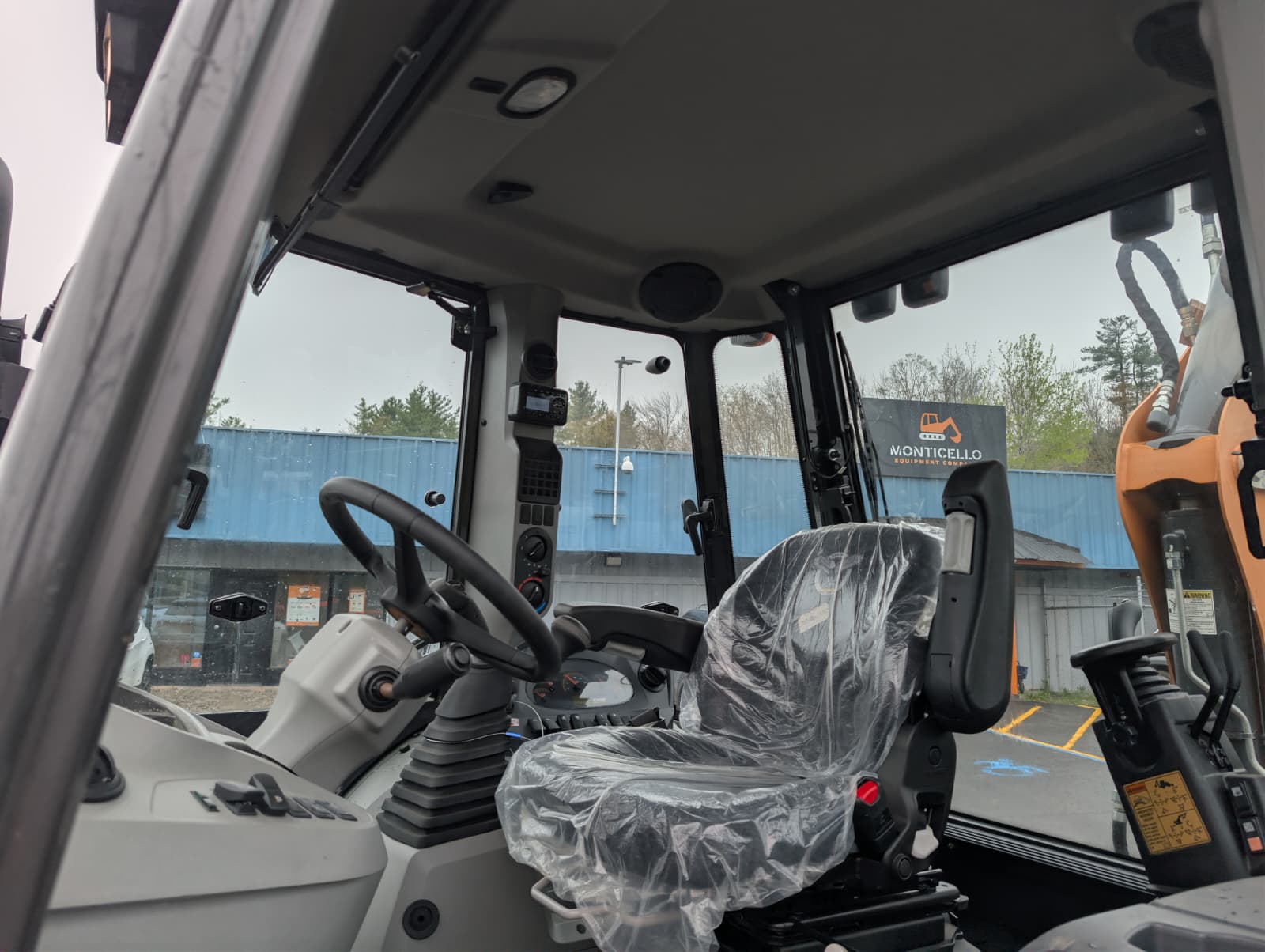 2022 Case 580SV Loader Backhoe