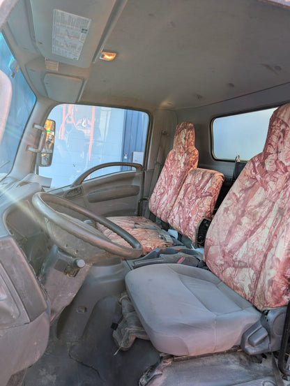 2017 Isuzu NQR Service/Maintenance Truck