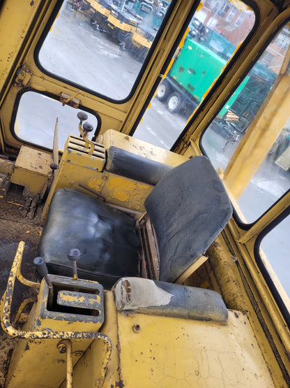 1973 CAT 977L Crawler Loader