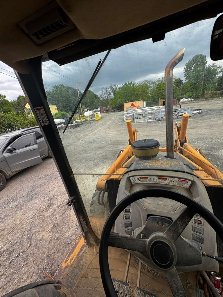 2002 Case 590 Super M Backhoe- 4x4 Extendahoe