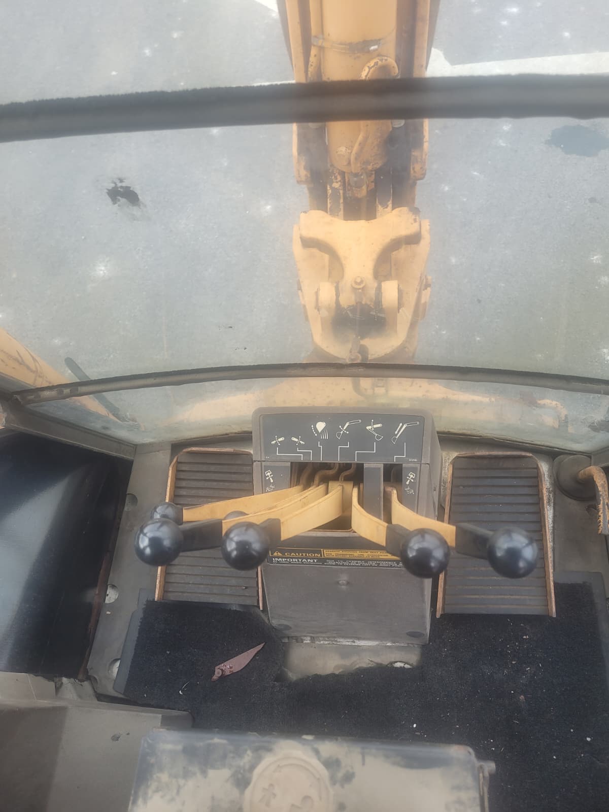 1987 Case 580K 4 x 4 Loader Backhoe w/Extendahoe