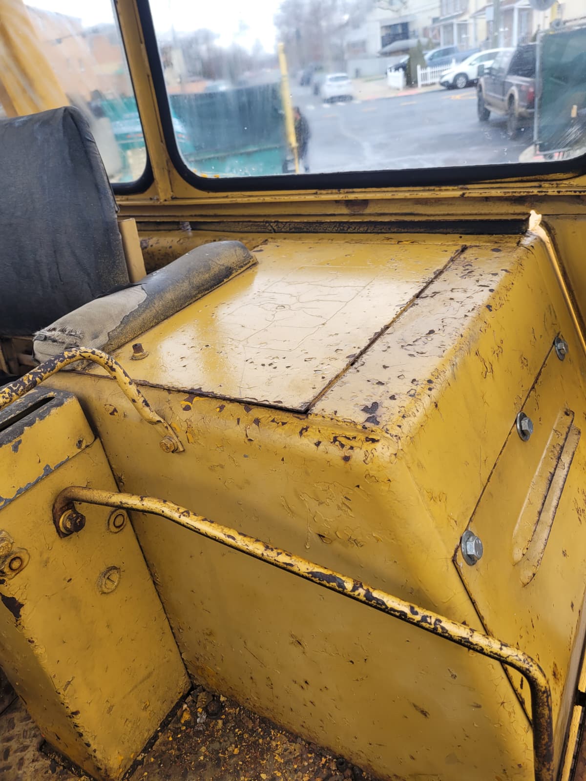 1973 CAT 977L Crawler Loader