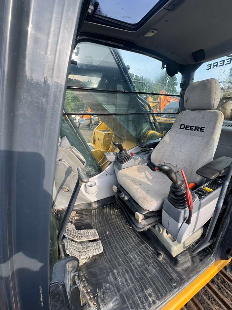 2019 John Deere 350G Excavator