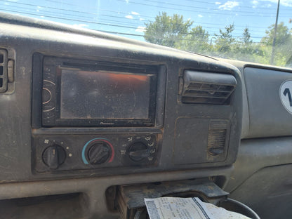 2003 Ford F-450 Super Duty Service Truck