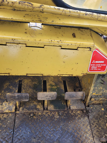 1973 CAT 977L Crawler Loader
