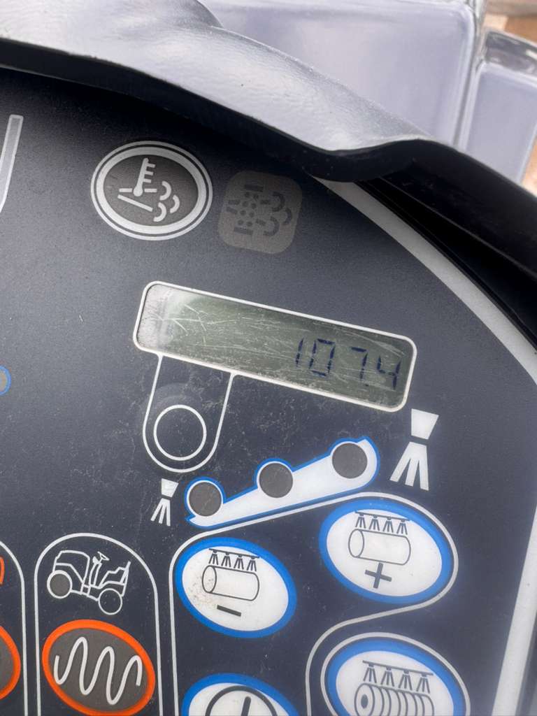 2023 Hamm HD8VV Smooth Double Drum Roller