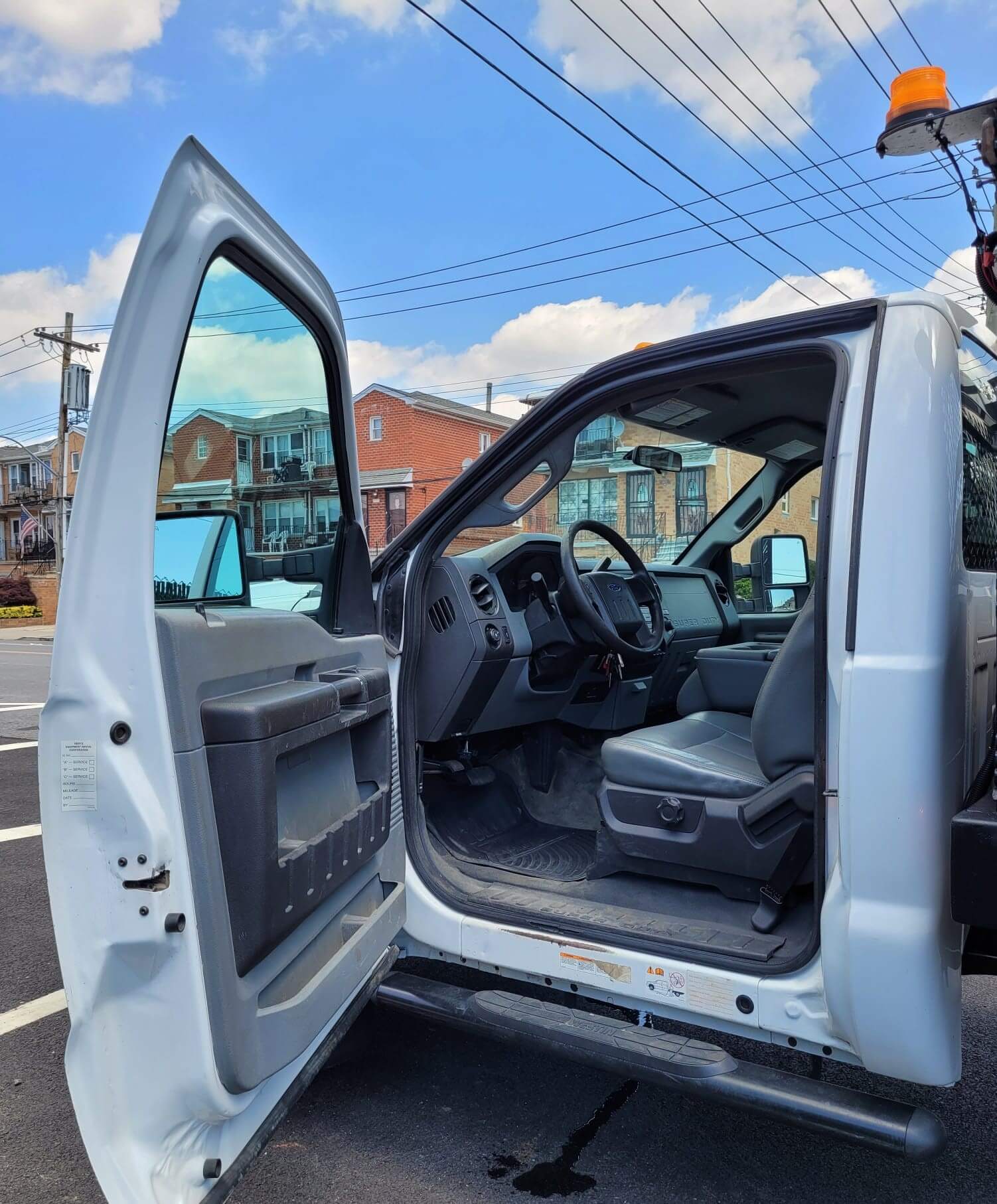 2013 Ford F550 Utility Bed Truck with Lift Gate