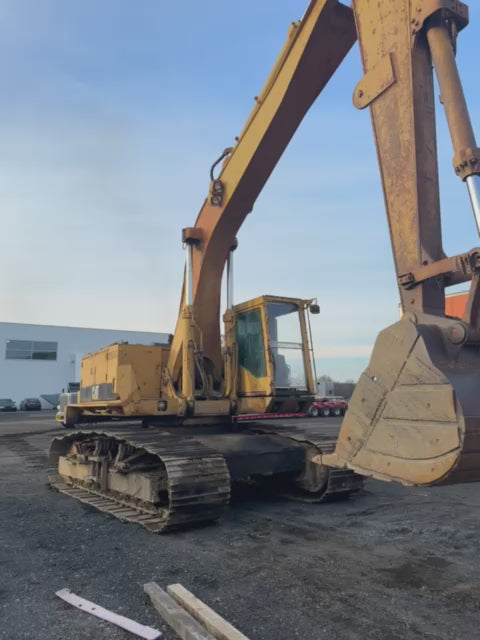 1993 Caterpillar 235D LC Excavator