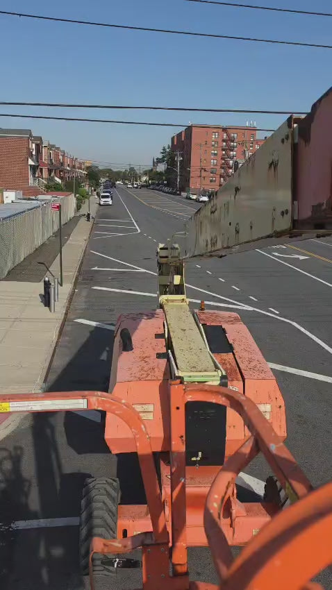2014 JLG 800AJ Articulating Boom Lift