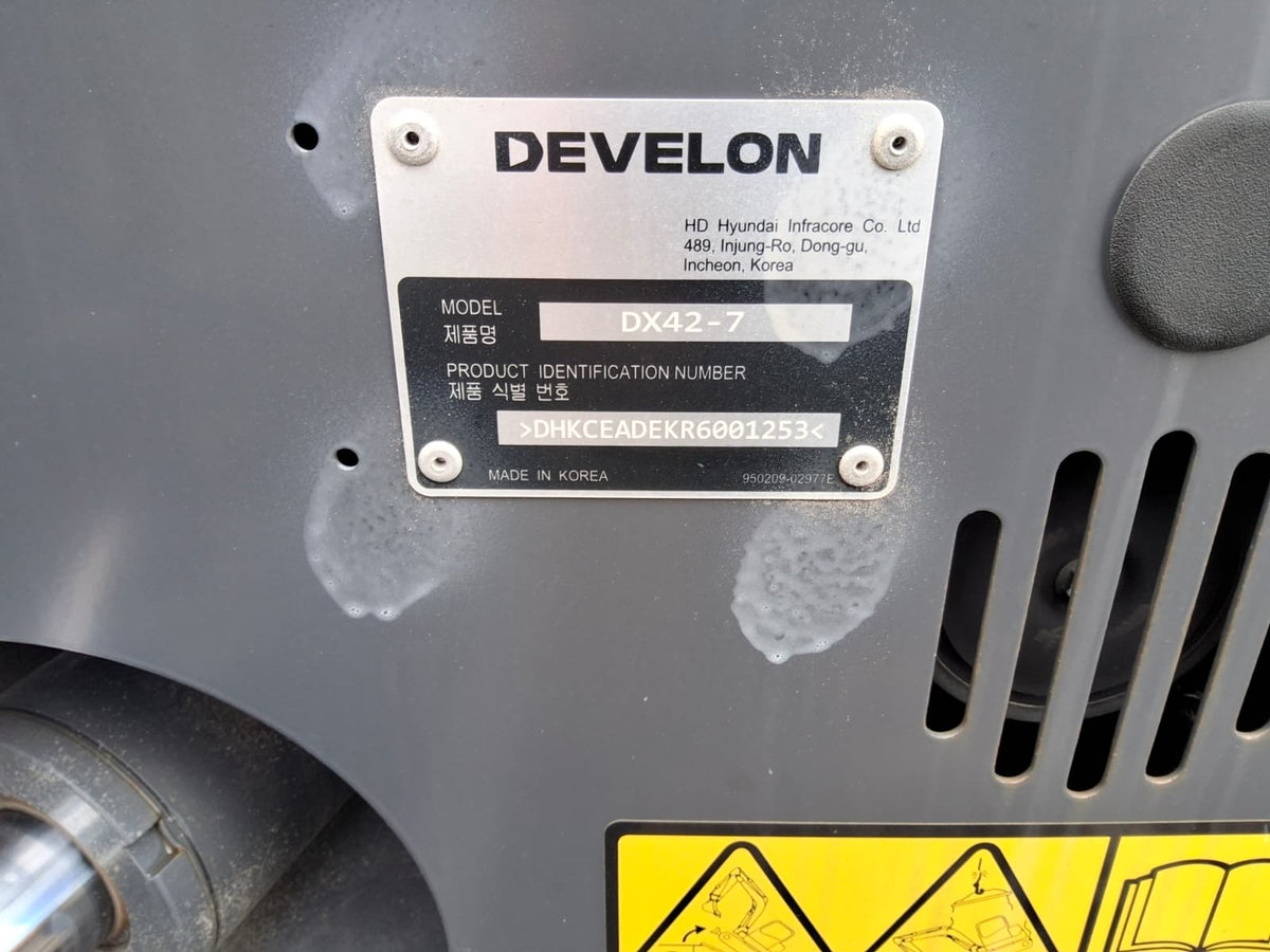 2026 Develon DX42-7-US40 Mini Excavator
