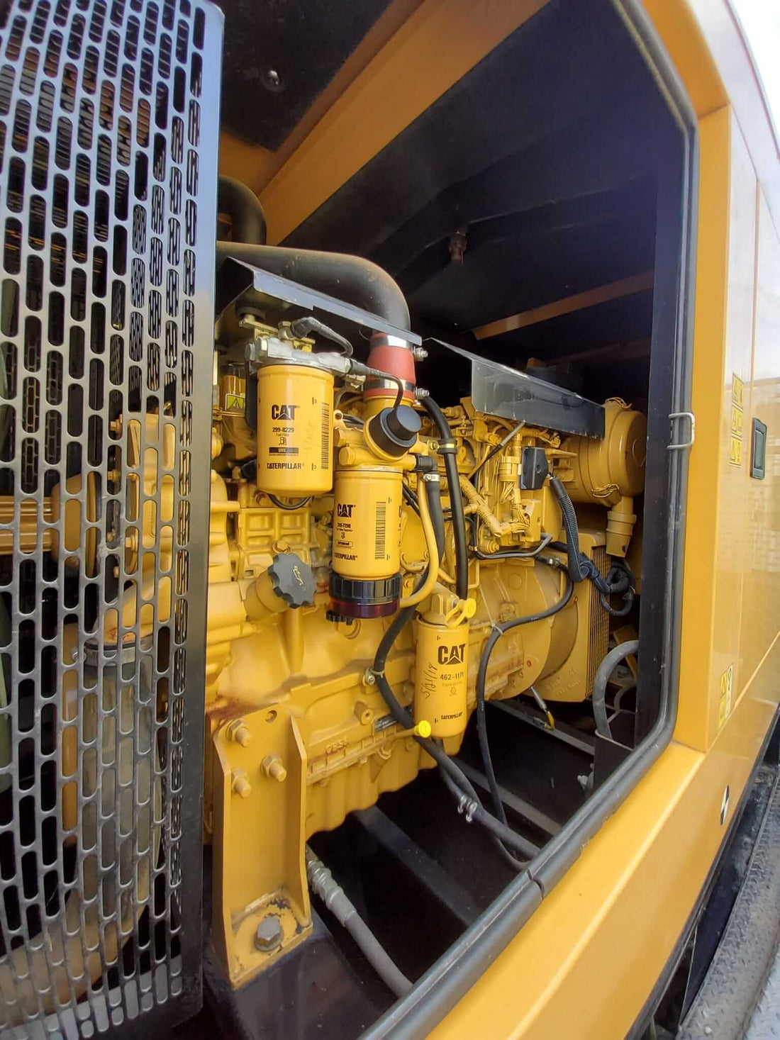 2007 Caterpillar D-150 Generator