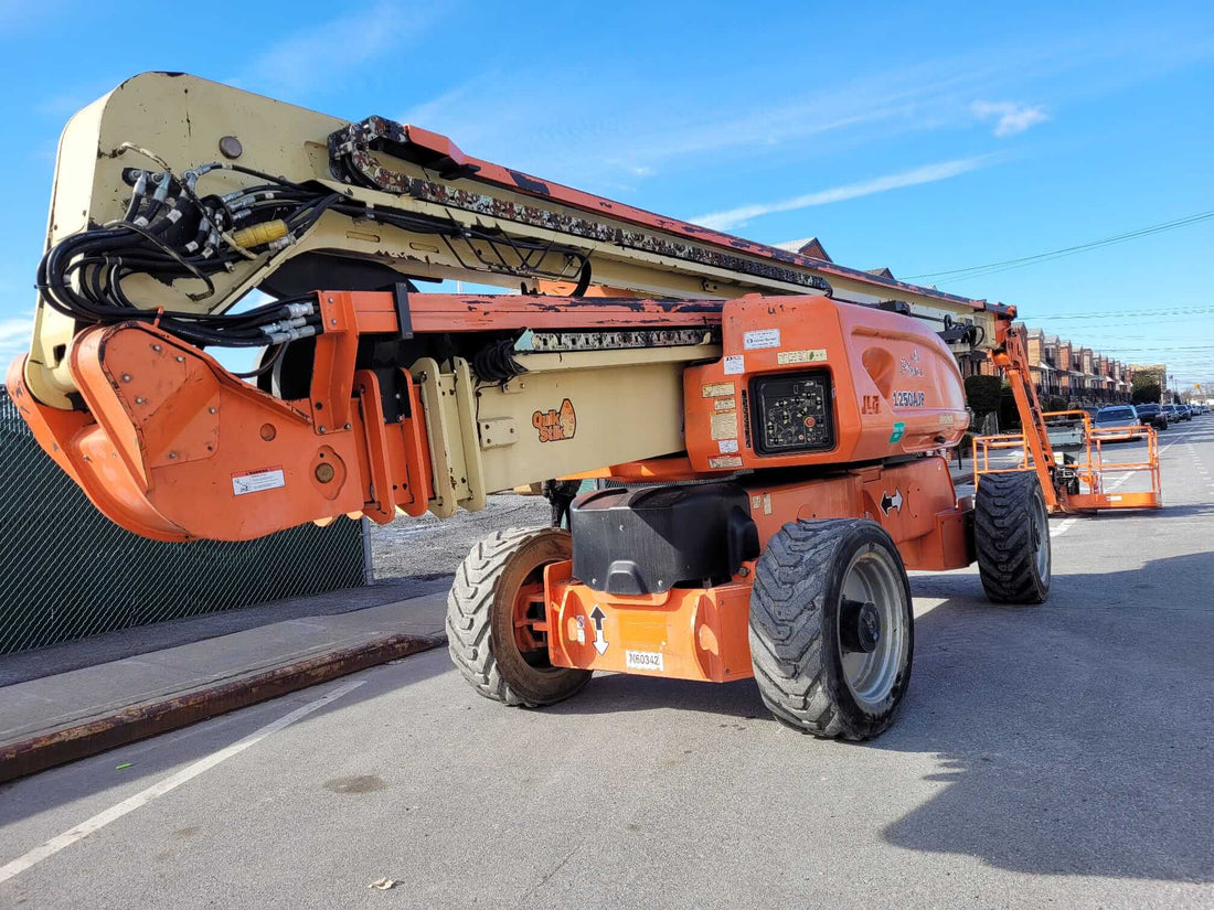 2009 JLG 1250AJP Articulating Boom Lift