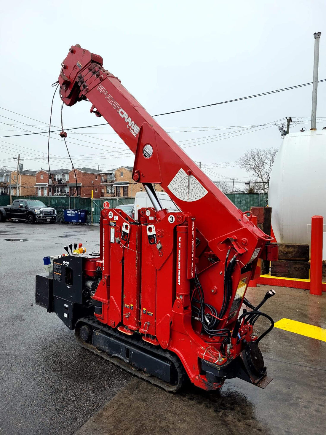 2012 Unic Spydercrane URW295CU