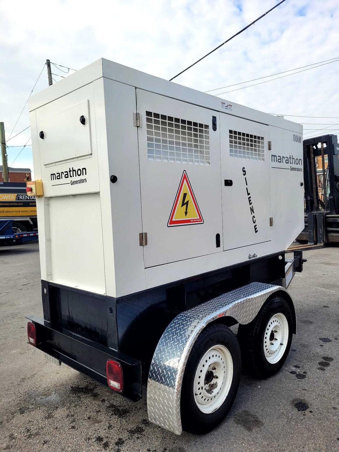 2013 Marathon 100KW (125kva) Towable Generator