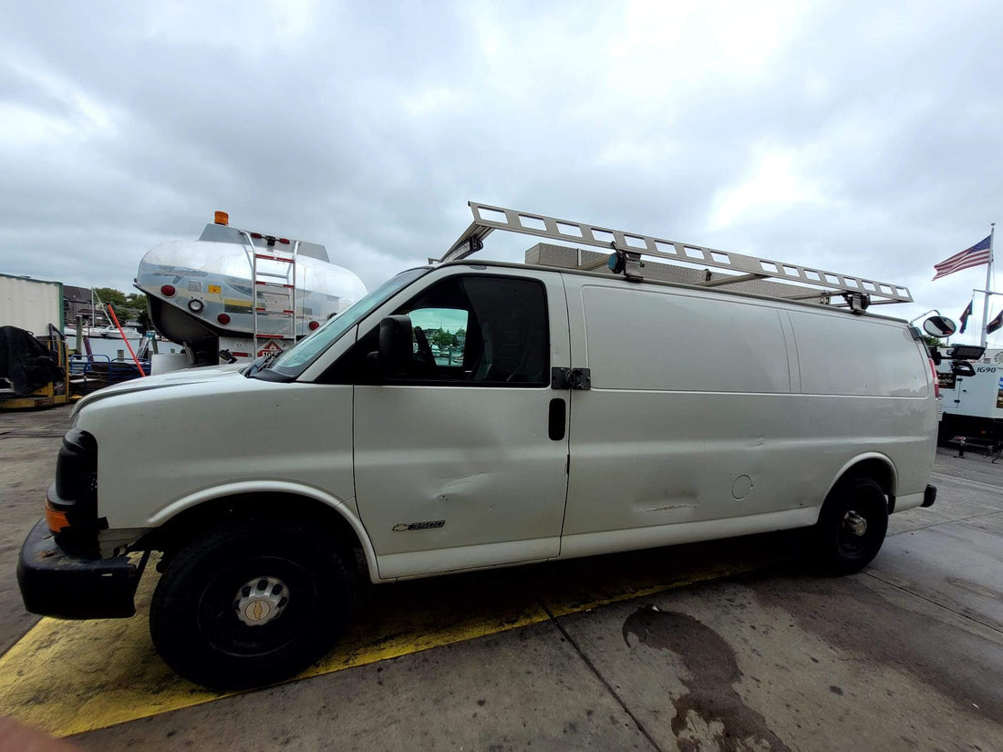 2004 Chevrolet Express 3600 Cargo Van /Mobile Wash