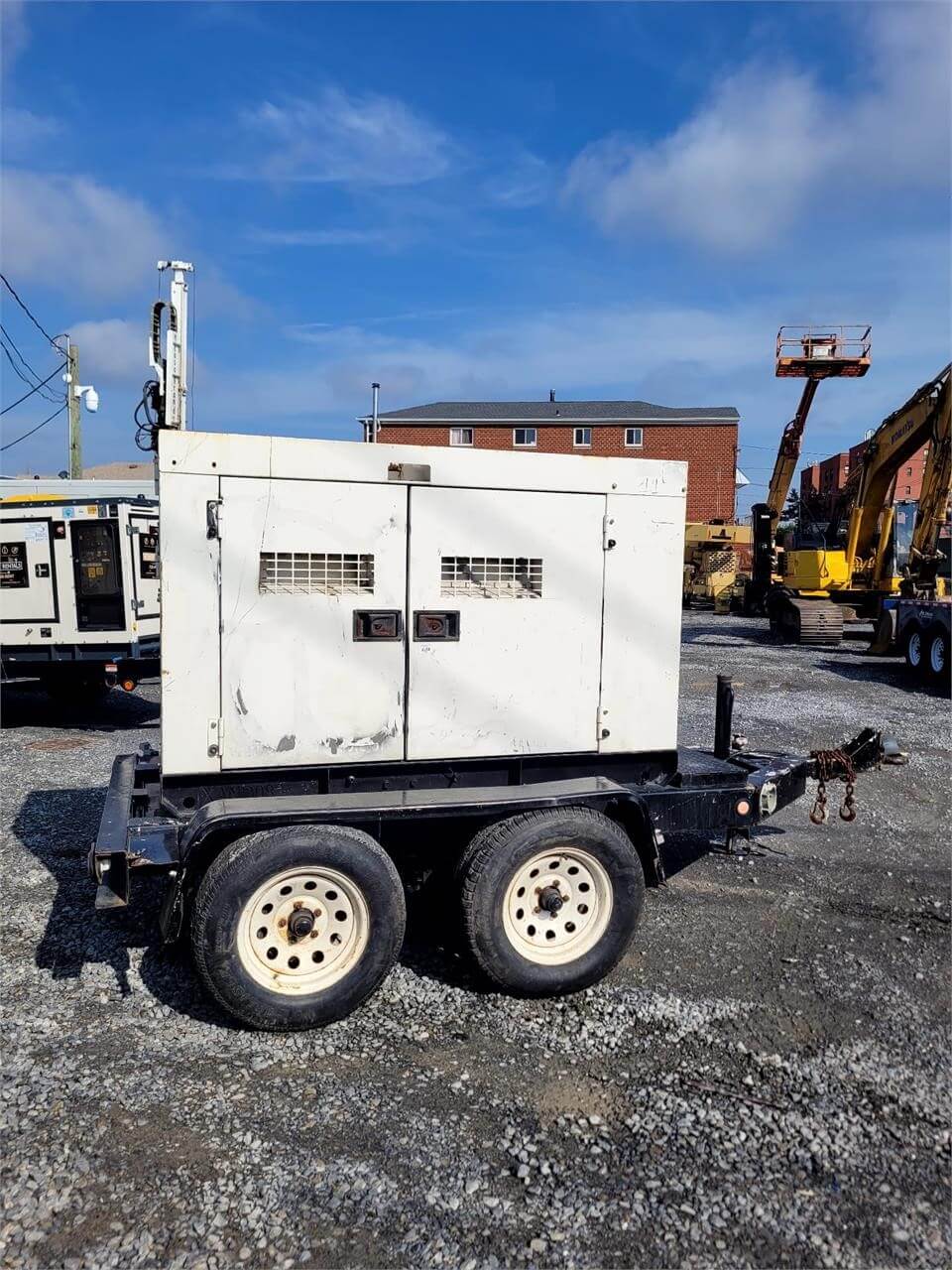 2006 Multiquip Whisperwatt DCA-45SSIU3 Towable Generator