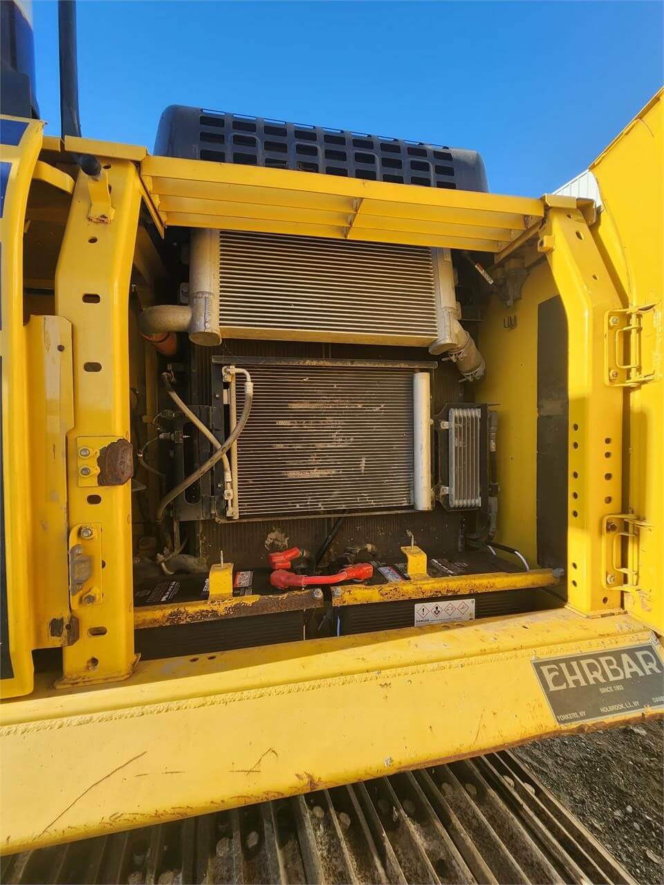 2016 Komatsu PC240LC-11 Excavator