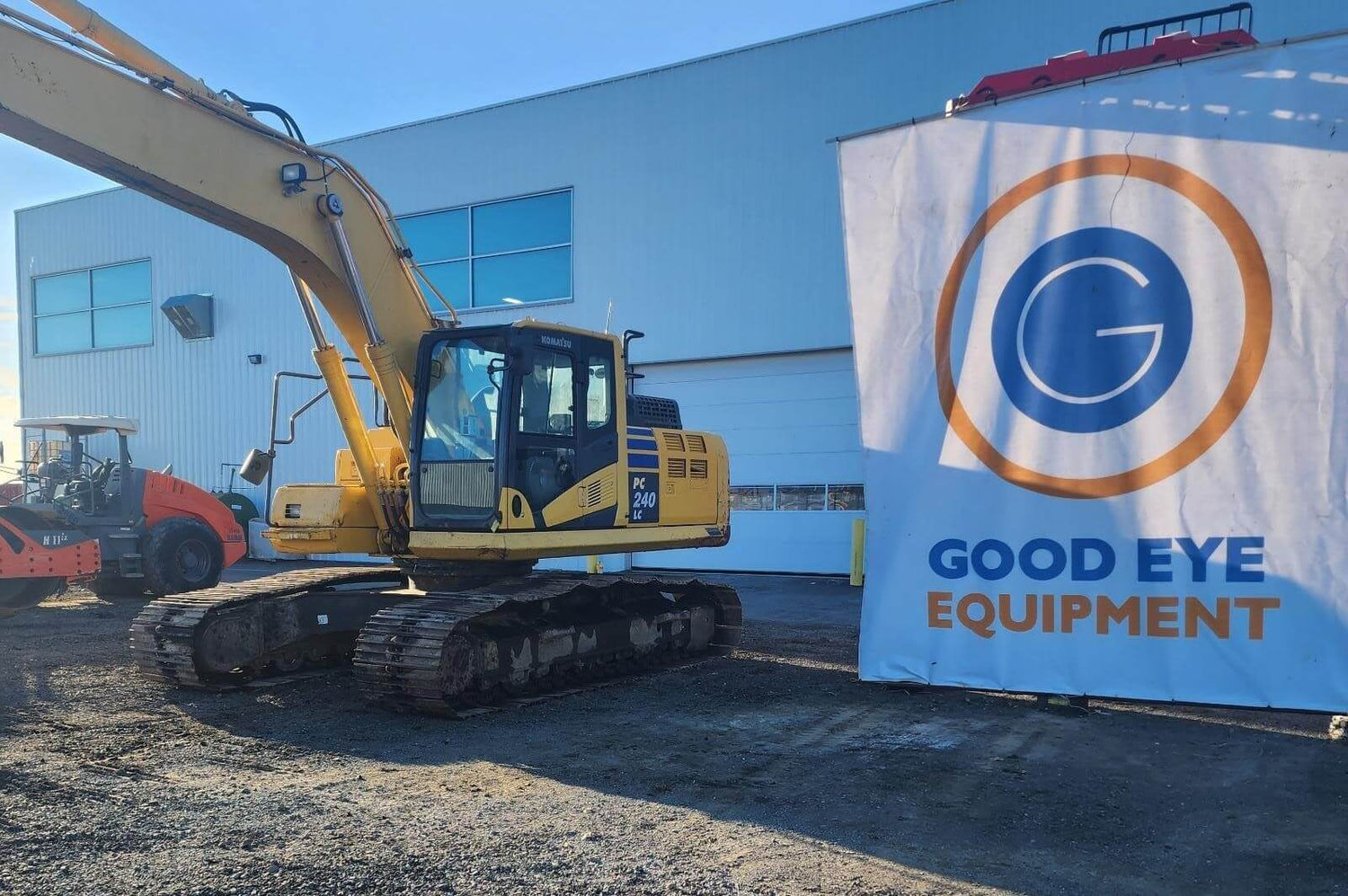 2016 Komatsu PC240LC-11 Excavator